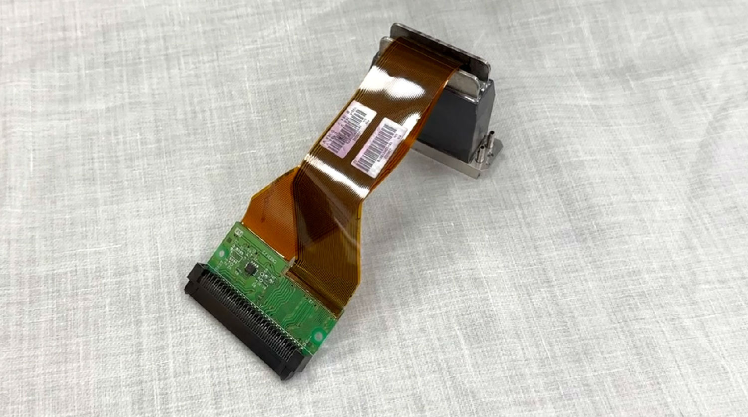 遇到數碼(ma)印花機打印(yin)出墨團如何(hé)解決