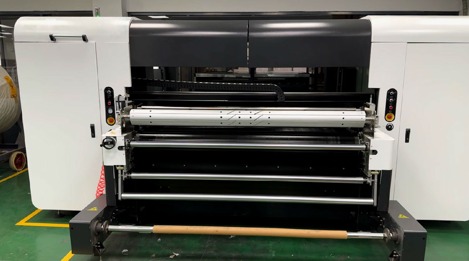 數碼(mǎ)印花前(qian)處理液(yè)在羊毛(máo)數碼印(yin)花過程(chéng)中的作(zuo)用