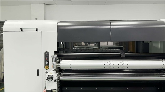 數碼印(yin)花打印(yin)後發現(xiàn)有沾色(se)怎麽解(jie)決?