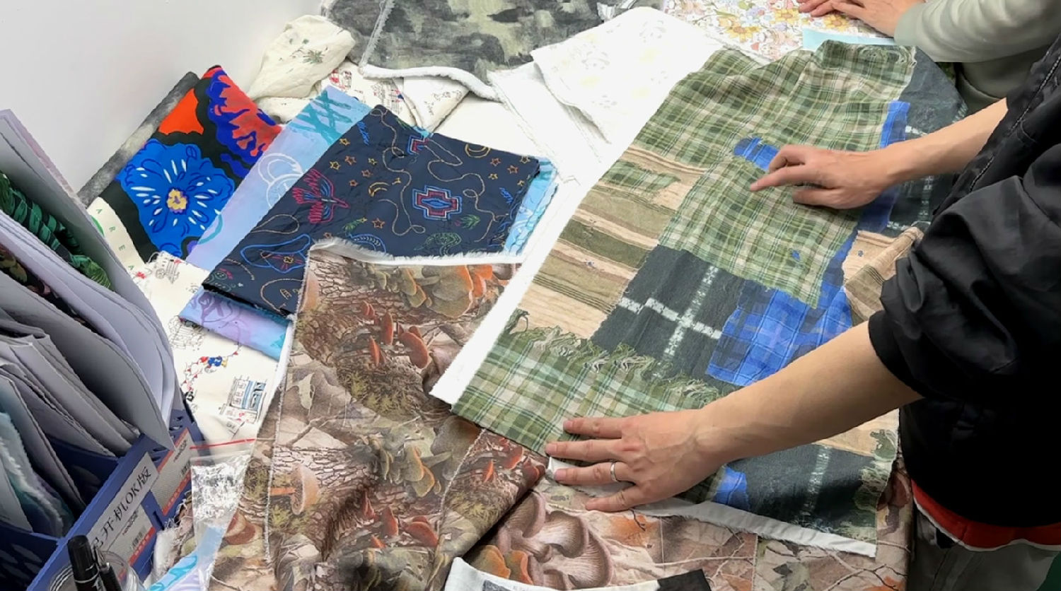 數碼印(yìn)花機打印(yin)時出現條(tiáo)紋的原因(yin)