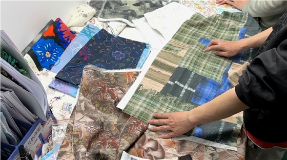 數碼印花(hua)機打印時出現(xian)條紋的原因